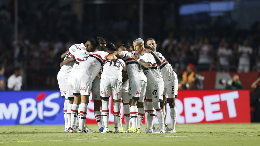 São Paulo busca a primeira vitória no Brasileirão