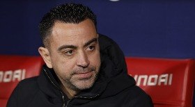 Barcelona anuncia a demissão do técnico Xavi