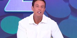 Deolane presa vira trunfo do SBT e sobe ibope do Fofocalizando