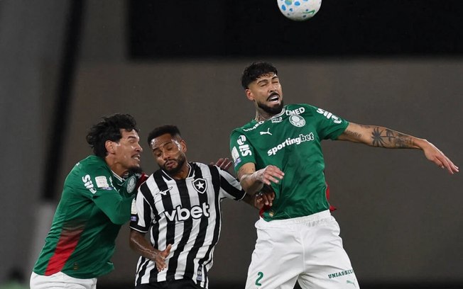 Flamengo passa pelo Remo e com o tropeço do Verdão, ultrapassa o rival na tabela e nas possibilidades de título