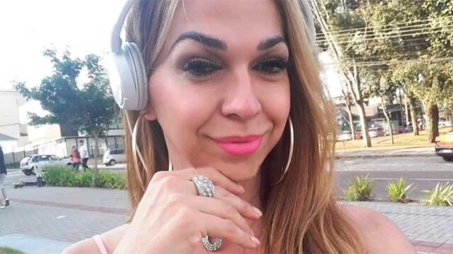 Camila de Souza tinha 29 anos e levou uma paulada na cabeça