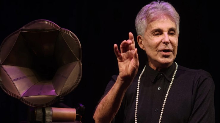 Edwin Luisi volta aos palcos com “Eu Sou Minha Própria Mulher”