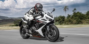 Honda encerra CBR 650R e mantém CB 650R como única opção da linha