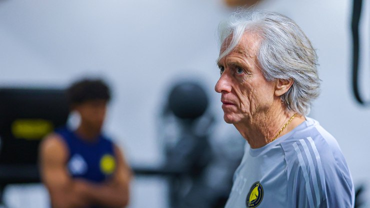 Jorge Jesus se compara a Cabral e Vasco da Gama e exalta o Fla