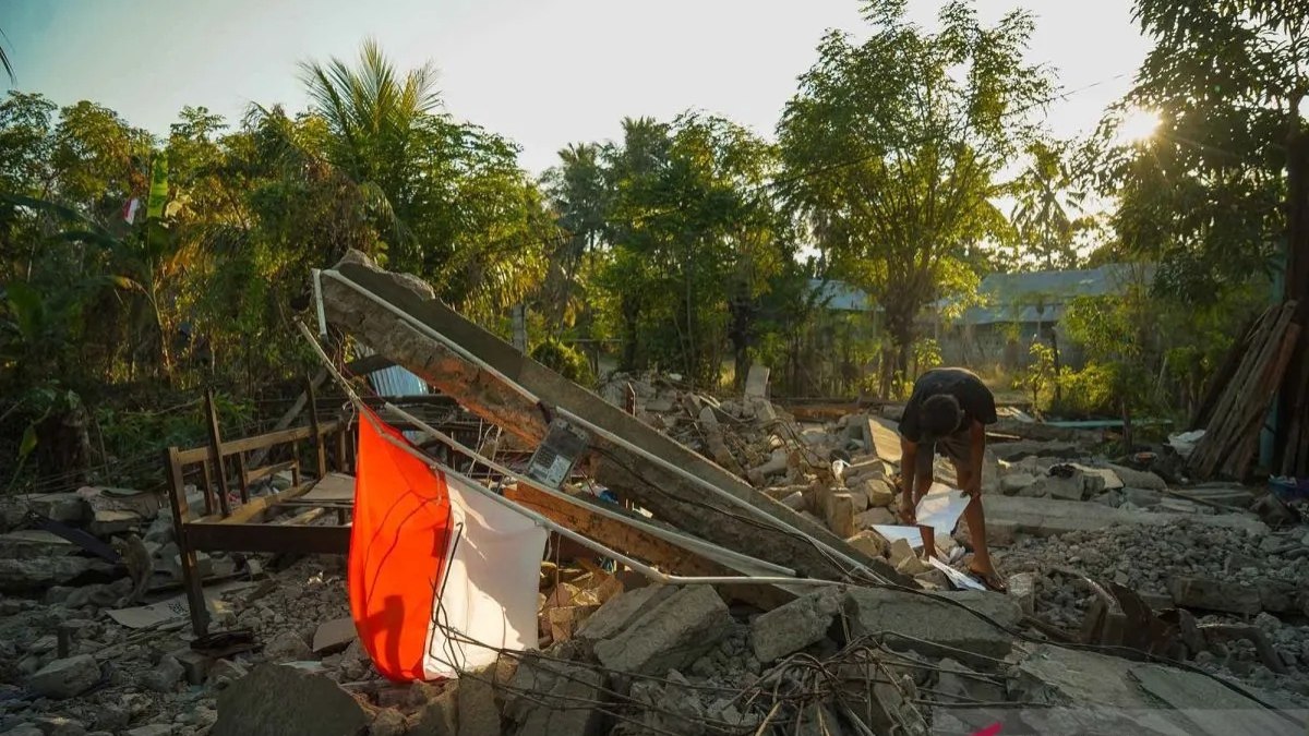 Indonésia: número de mortos no terremoto chega a 100 mil - QTU Questões do Universo