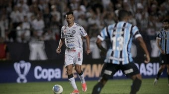 Grêmio e Operário empatam e adiam definição na Copa do Brasil
