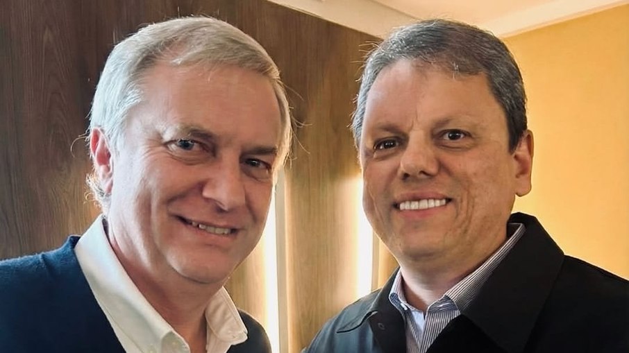 Tarcísio e Kast. Tarcísio e Kast.