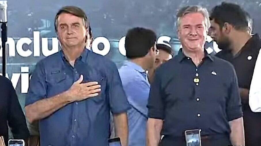 Bolsonaro e Collor em evento no interior de Sergipe