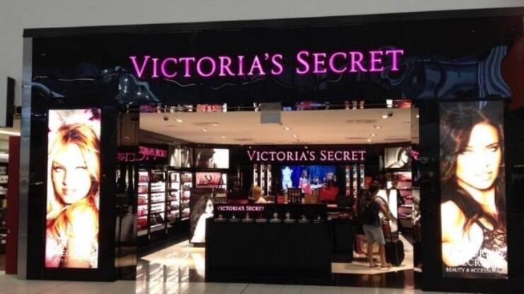 Victoria's Secret tem queda de 37% no lucro e fecha 251 lojas nos