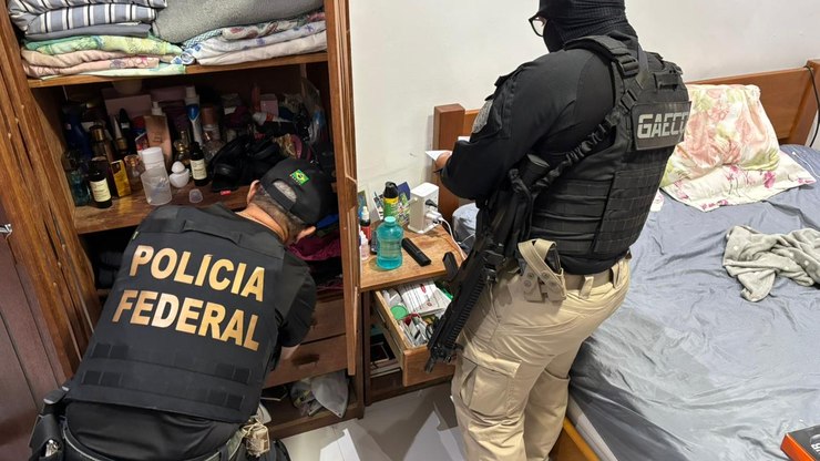 PMs são investigados por venda ilegal de armas