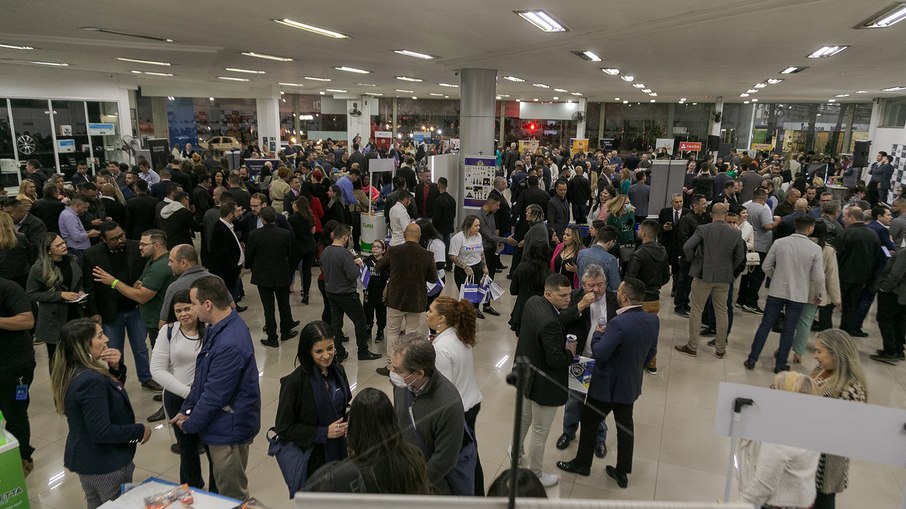 Houve exposição de produtos e serviços diversos, em meio a muito networking, troca de contatos entre os empreendedores e fechamento de negócios durante o evento.