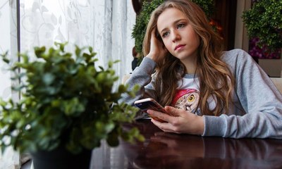 Adolescentes e redes sociais: o impacto é real e presente na saúde mental