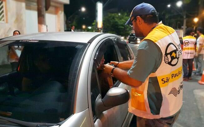 Foram realizadas 214 prisões em decorrência das operações da Lei Seca neste final de semana