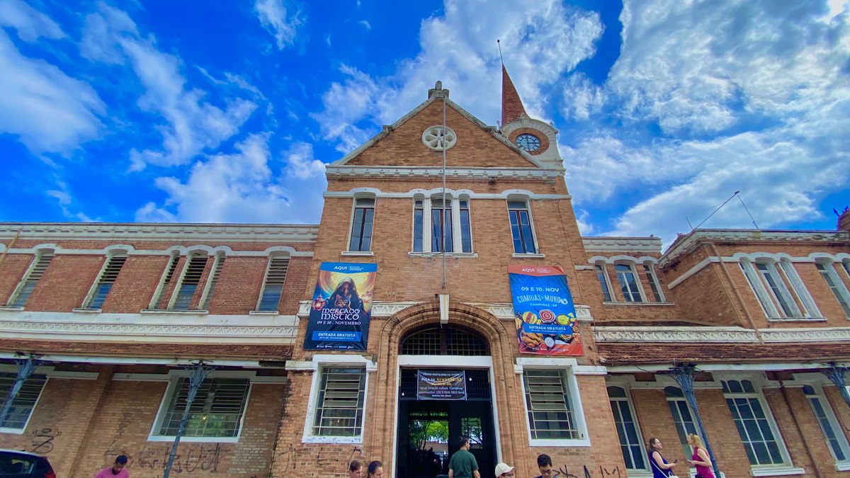 Estação cultura na Vila Industrial