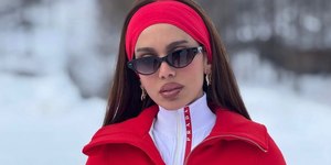 Fãs se chocam com novo visual de Anitta em viagem de navio