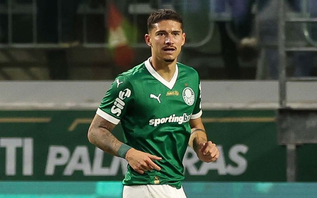 Nome do Verdão tem dez partidas com a camisa da Celeste Nome do Verdão tem dez partidas com a camisa da Celeste