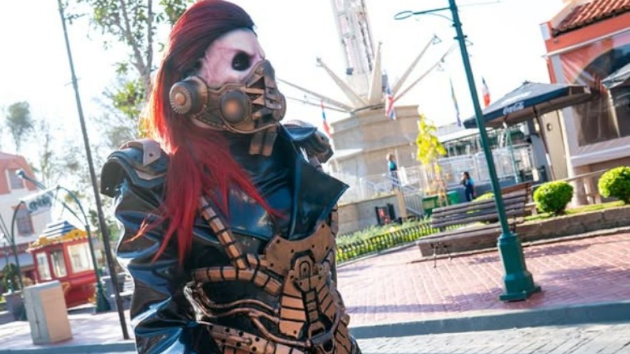 Hora do Horror 2026 transforma o Hopi Hari em cidade futurista dominada pela inteligência artificial durante a temporada especial de 25 anos do evento Hora do Horror 2026 transforma o Hopi Hari em cidade futurista dominada pela inteligência artificial durante a temporada especial de 25 anos do evento