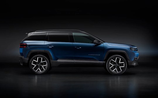 Jeep
lança novo Compass com versão elétrica e 650 km de autonomia