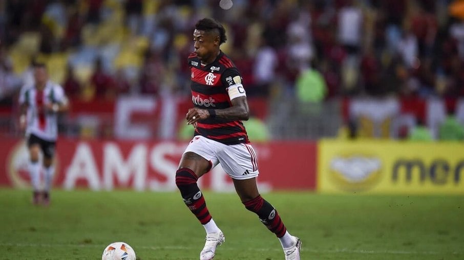 Bruno Henrique deve ser uma das referências do Flamengo em campo neste domingo