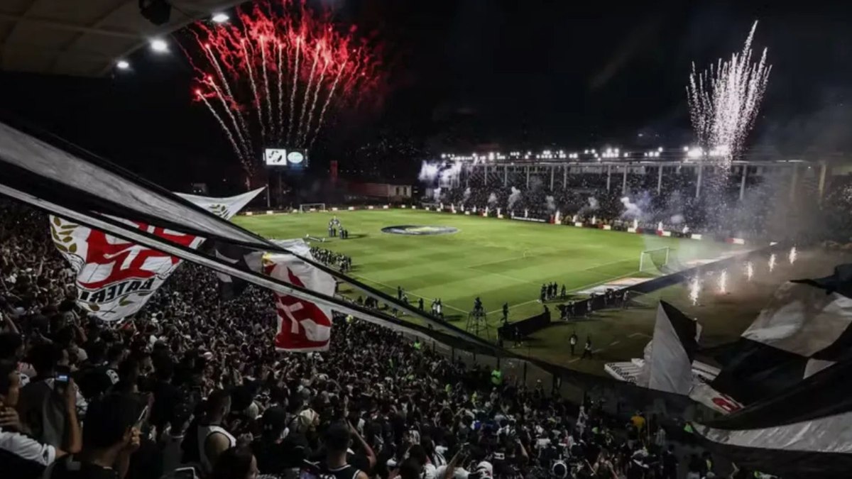 São Januário recebe a partida desta noite