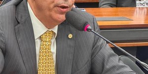 Félix Mendonça é alvo de operação que investiga desvio de emendas