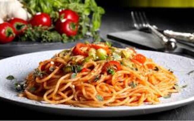 Foto da receita Espaguete ao molho de tomate pronta.