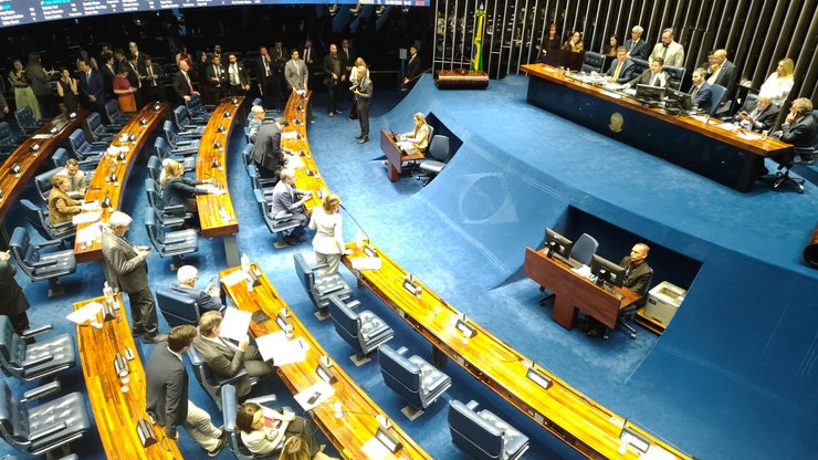 Elei%C3%A7%C3%A3o%20define%20Senado%20com%20poder%20decisivo%20sobre%20governo%20e%20STF