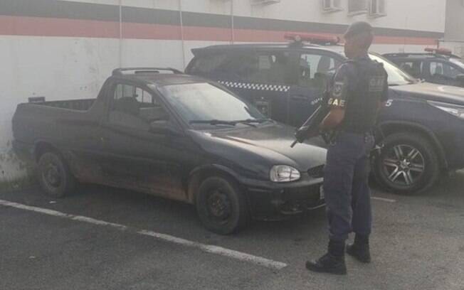 Homem é preso com carro furtado após perseguição em Campinas