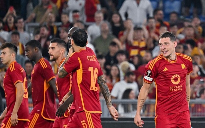 Roma segue 100% na Europa League