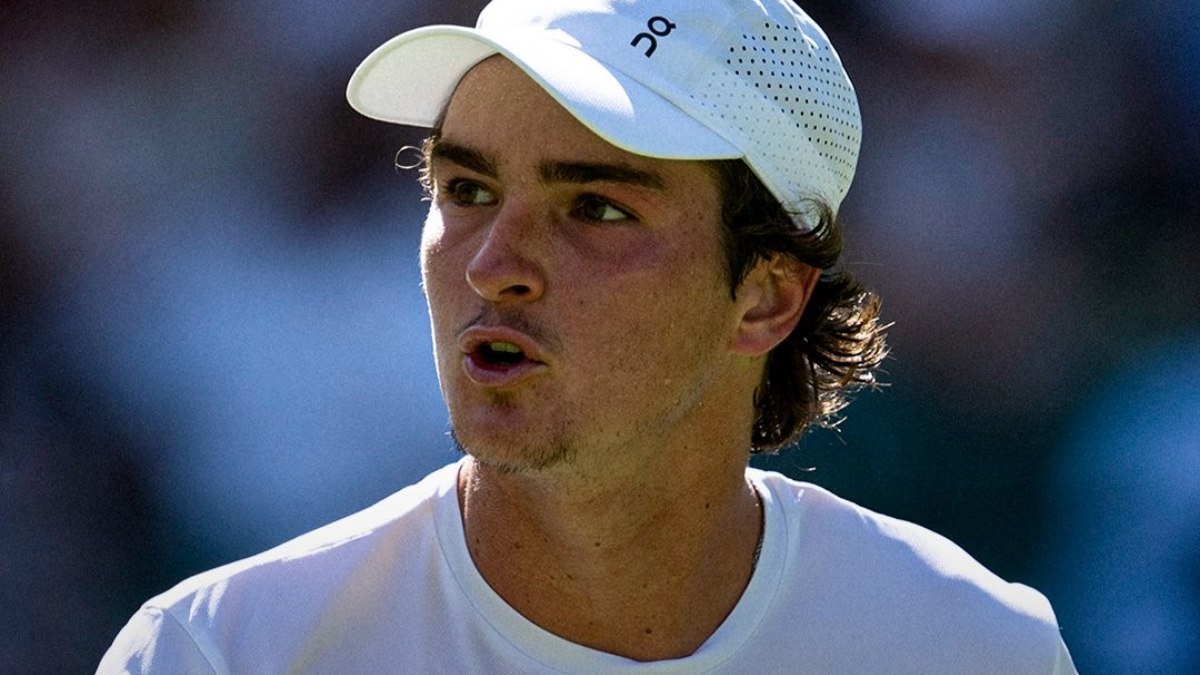 João Fonseca perde em Wimbledon para chileno