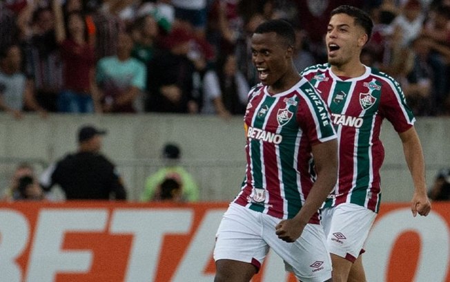 Na briga por títulos, Fluminense tenta manter titulares do elenco apesar de sondagens