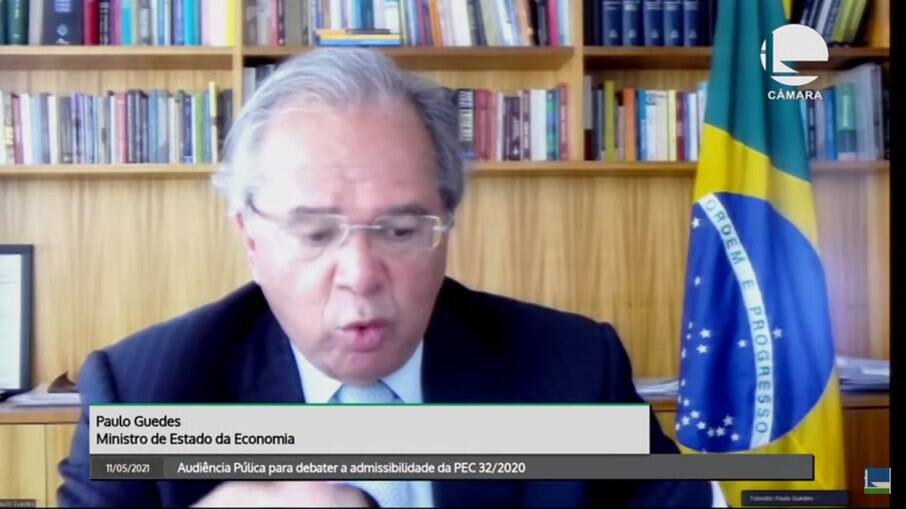 Guedes diz que reforma administrativa é moderada e defende corte de estabilidade