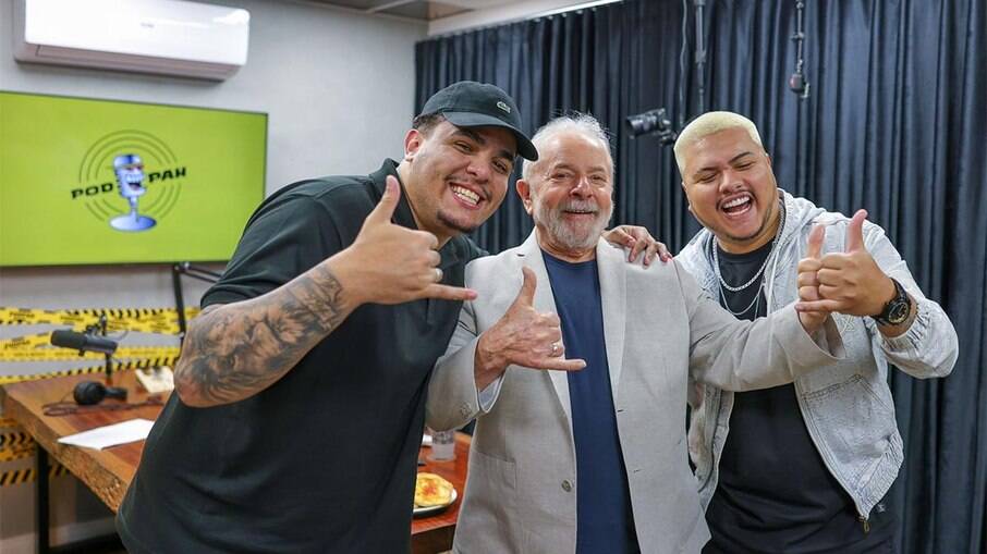 Lula esteve no 'Podpah' e se tornou o episódio de podcast mais assistido do Youtube