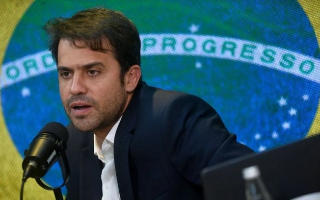 Pablo Marçal promete processar Rede Globo após polêmica sobre doações no RS Pablo Marçal promete processar Rede Globo após polêmica sobre doações no RS