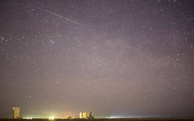 Domingo ter 'show' de fenmenos astronmicos