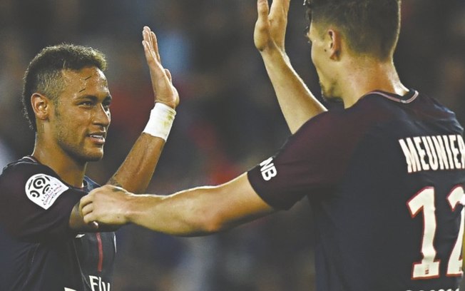 Ex-companheiro de PSG critica Neymar: 'Perdeu sua magia'