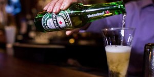 Cerveja "salgada": Heineken vai ficar mais cara no Brasil