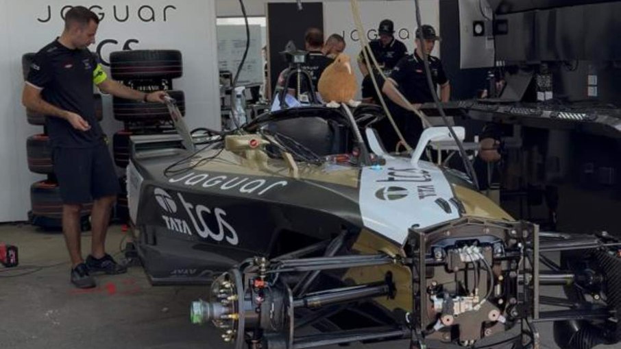 Gen3 EVO de Mitch Evans, na Jaguar TCS de Fórmula E