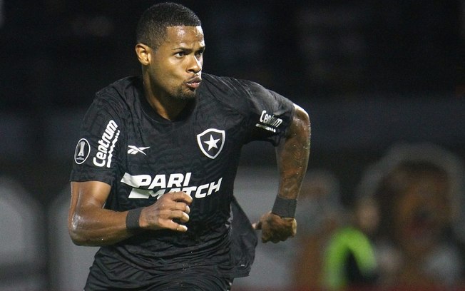 Atuações ENM: Defesa vai bem e Junior Santos garante a classificação do Botafogo