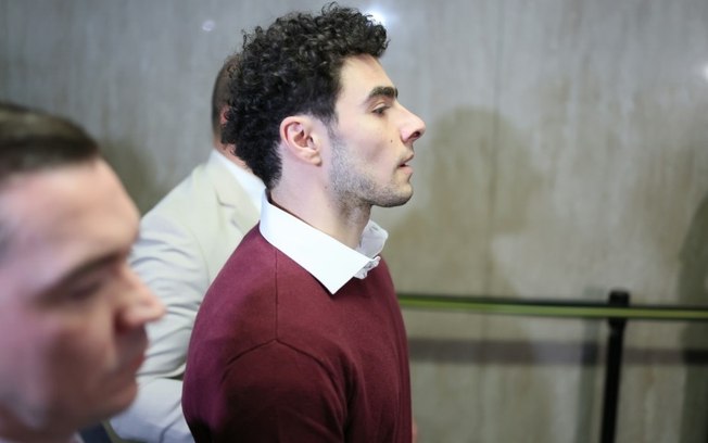 Luigi Mangione compareceu a uma audiência em um tribunal de Nova York
