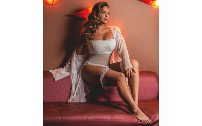 Geisy Arruda arrancou elogios dos internautas com o clique no Instagram geisy arruda