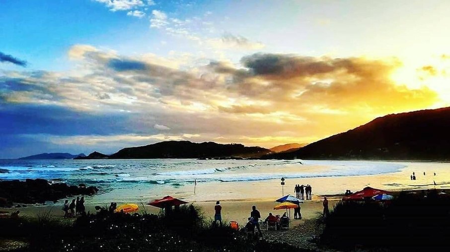 A Praia da Galheta é reservada especialmente para o naturismo A Praia da Galheta é reservada especialmente para o naturismo