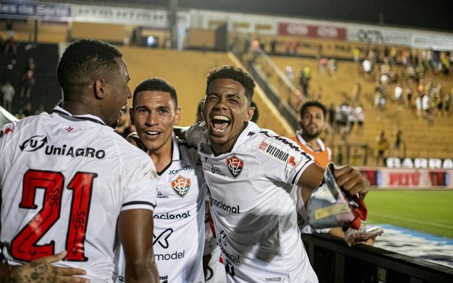 Vitória é quarto time do Nordeste campeão da Série B