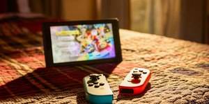 Controles Nintendo Switch têm desconto e cupom em oferta única