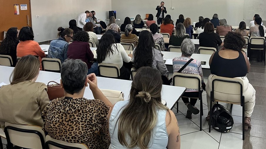 Sorteio definiu a localização de cada estande Sorteio definiu a localização de cada estande