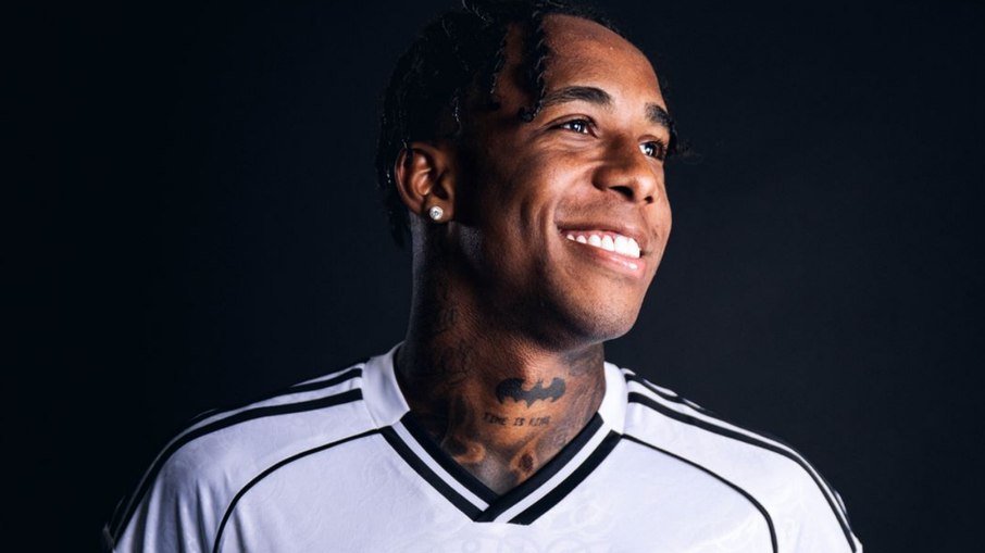 Kevin foi apresentado pelo Fulham nesta janela