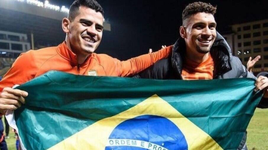 Jadson e Moisés, ex-Palmeiras, conquistaram nesse domingo (26) a Superliga da China