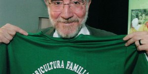 Quem é Patrus Ananias, candidato ao governo de MG pelo PT?