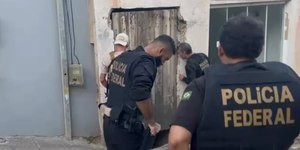 Operação da PF e MPF mira grupo que monopolizava internet no RJ