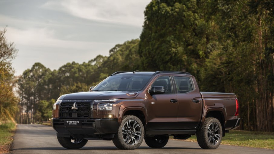 Série especial da Triton traz pintura exclusiva, rodas de 20 polegadas e pneus Goodyear Duratrac.